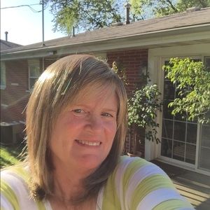 Meet your Posher, Carol